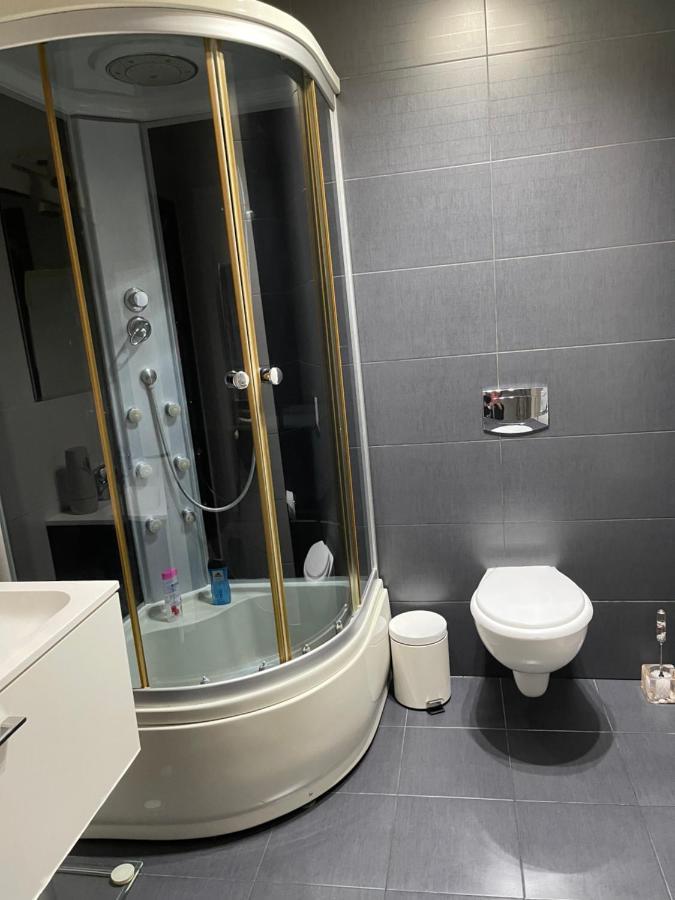 Apartament Rodzinny Ostrowiec Sw Ostrowiec Świetokrzyski Exterior foto