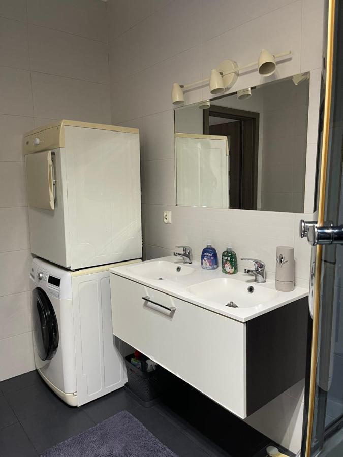 Apartament Rodzinny Ostrowiec Sw Ostrowiec Świetokrzyski Exterior foto
