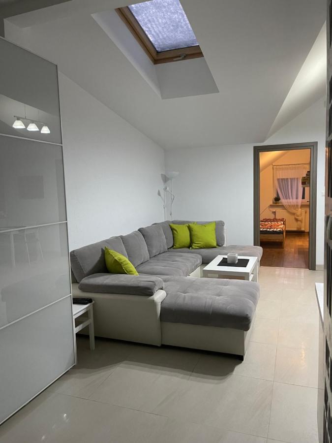 Apartament Rodzinny Ostrowiec Sw Ostrowiec Świetokrzyski Exterior foto